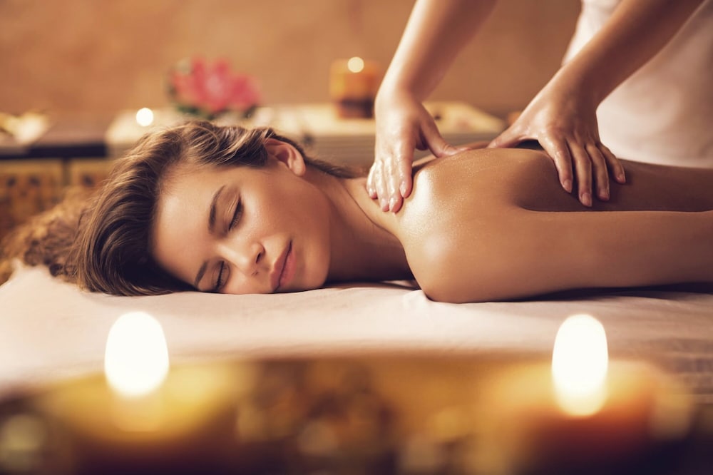 la sinfonia del rey hotel and spa