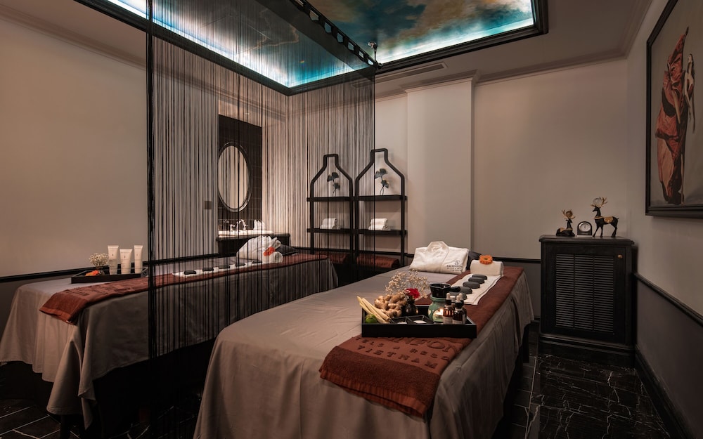 la sinfonia del rey hotel and spa