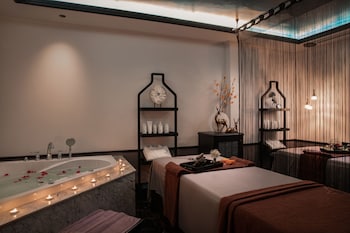 la sinfonia del rey hotel and spa