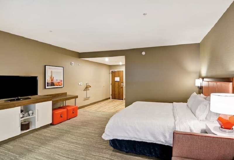 hampton inn and suites tucson tech park