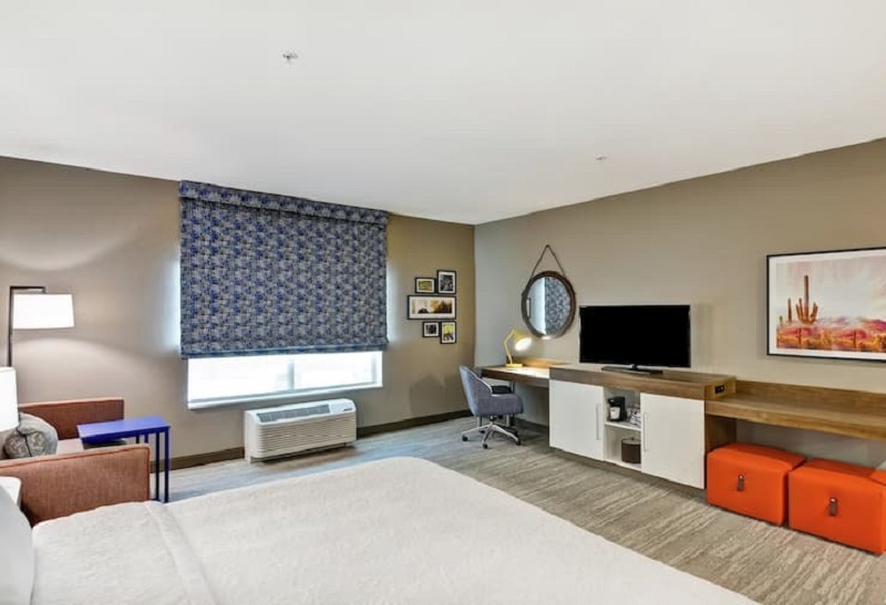 hampton inn and suites tucson tech park