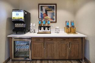 hampton inn and suites tucson tech park