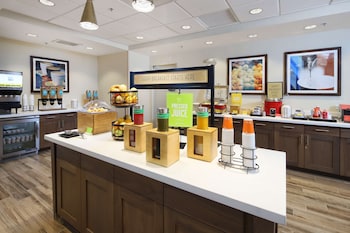 hampton inn and suites tucson tech park