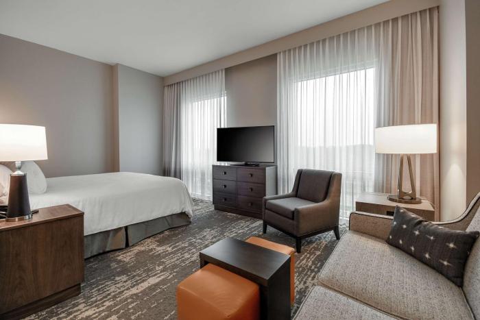 embassy suites by hilton jonesboro red wolf convention center