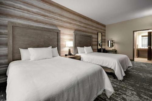 embassy suites by hilton jonesboro red wolf convention center