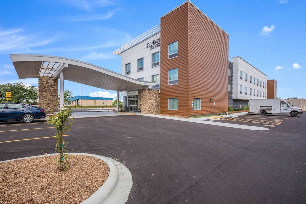 fairfield inn and suites by marriott whitewater