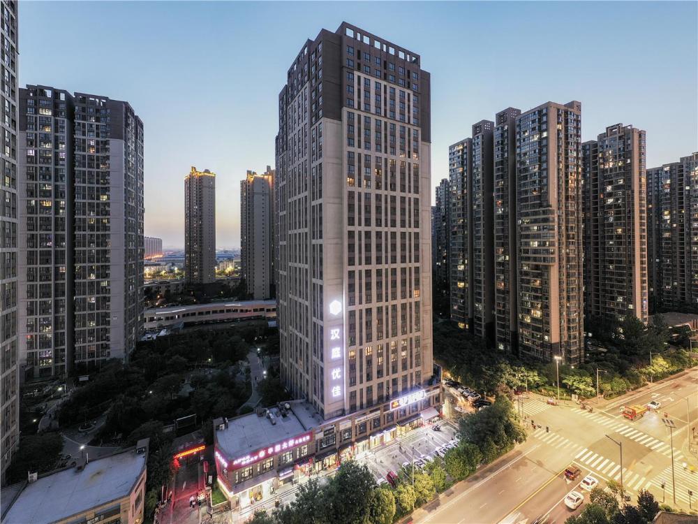 hanting premium hotel xian north railway station