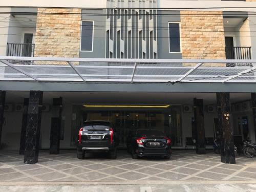 reddoorz plus near politeknik negeri malang