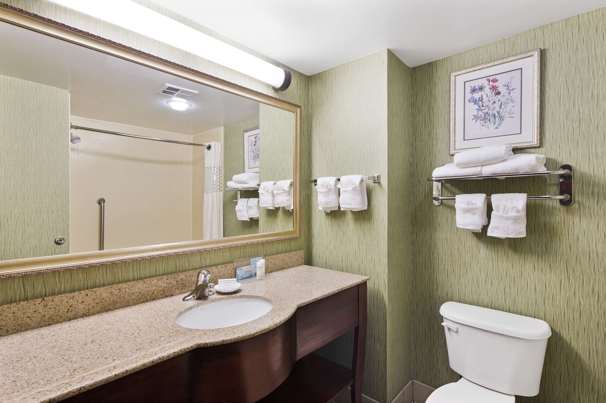 hampton inn hinesville