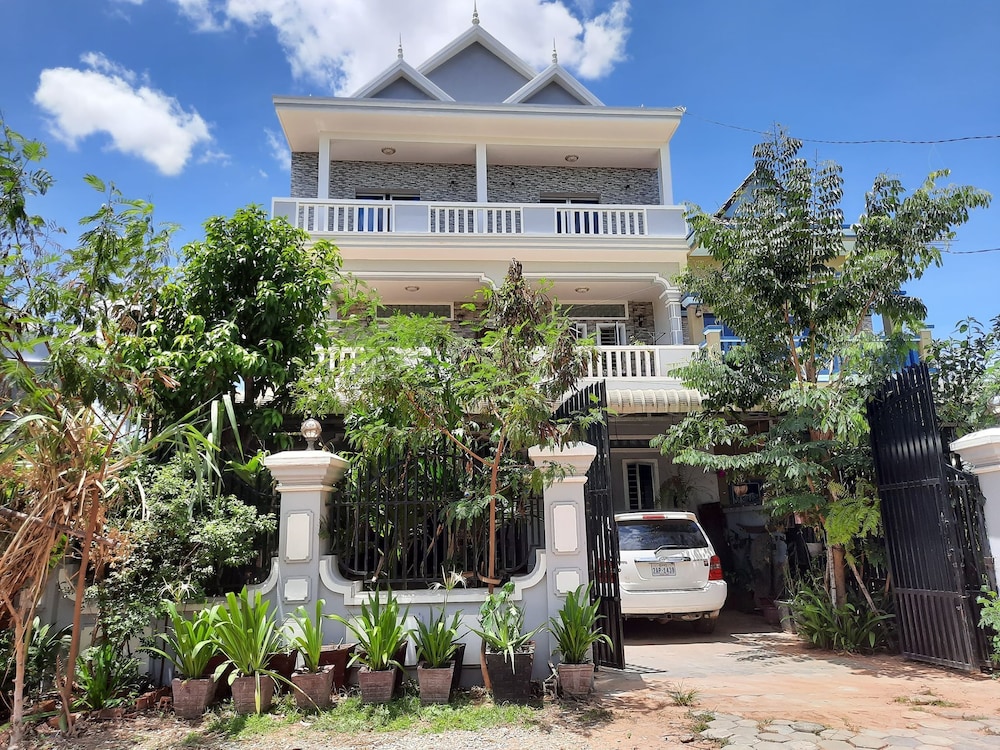 realkhom homestay