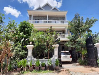 realkhom homestay