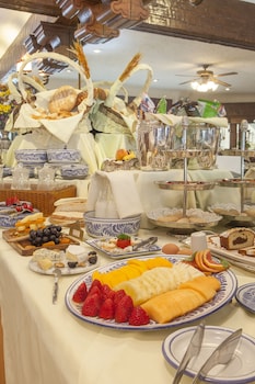 antara hotel and suites miraflores