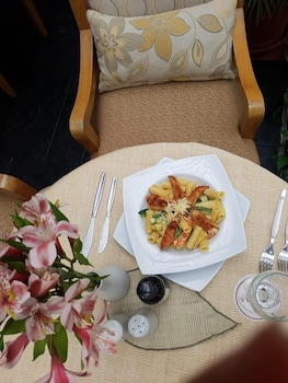 antara hotel and suites miraflores