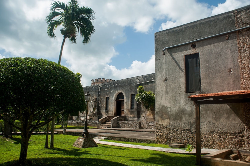 hacienda kaan ac