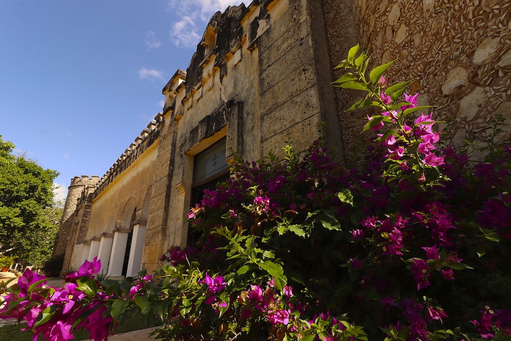hacienda kaan ac