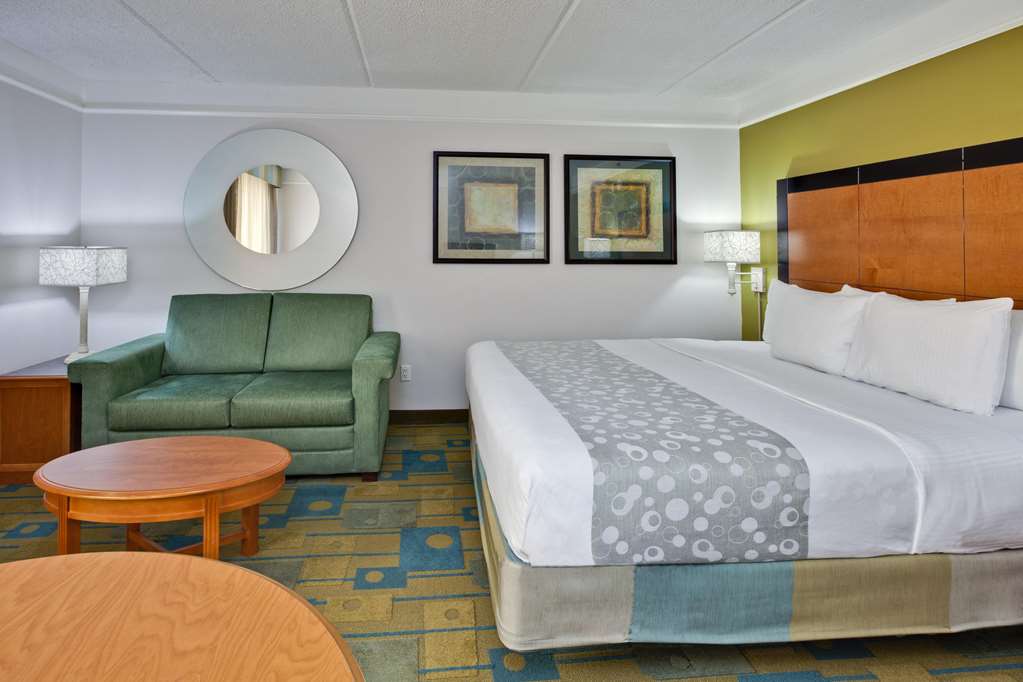 la quinta inn and suites by wyndham ft lauderdale airport