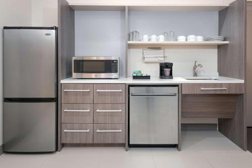 home2 suites by hilton orlando near ucf