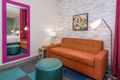 home2 suites by hilton orlando near ucf