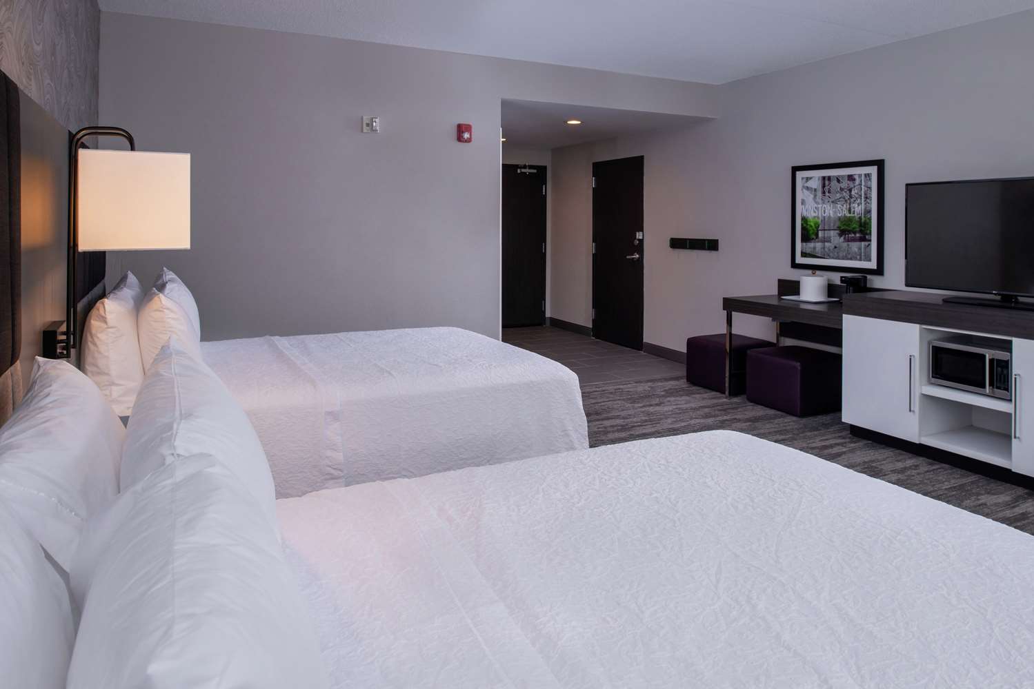 hampton inn and suites winston salem downtown