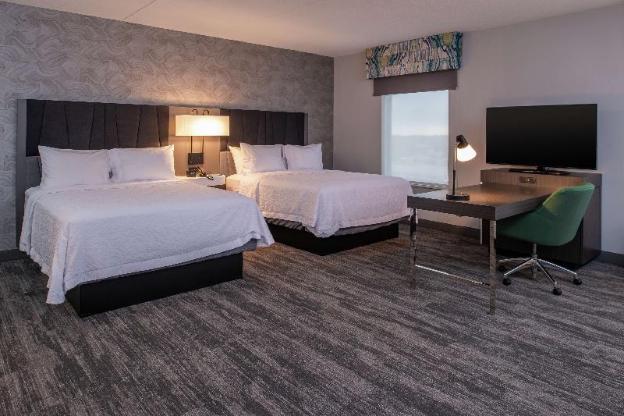 hampton inn and suites winston salem downtown