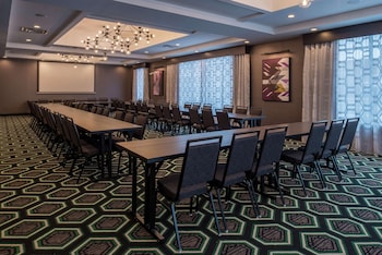 hampton inn and suites winston salem downtown