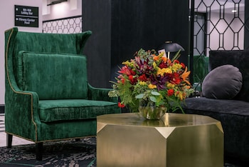 hampton inn and suites winston salem downtown