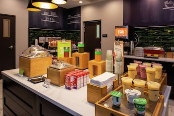 hampton inn and suites winston salem downtown