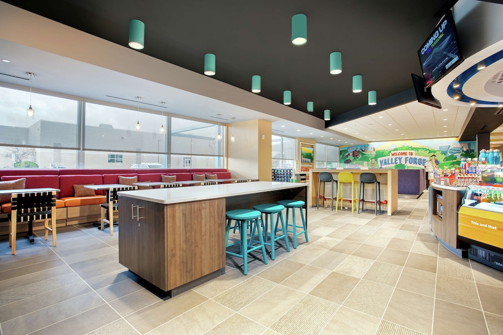 tru by hilton audubon valley forge