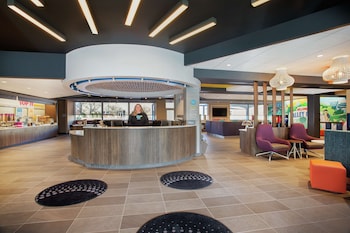 tru by hilton audubon valley forge