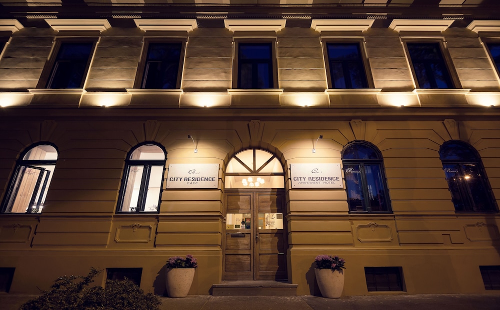 city residence apartment hotel