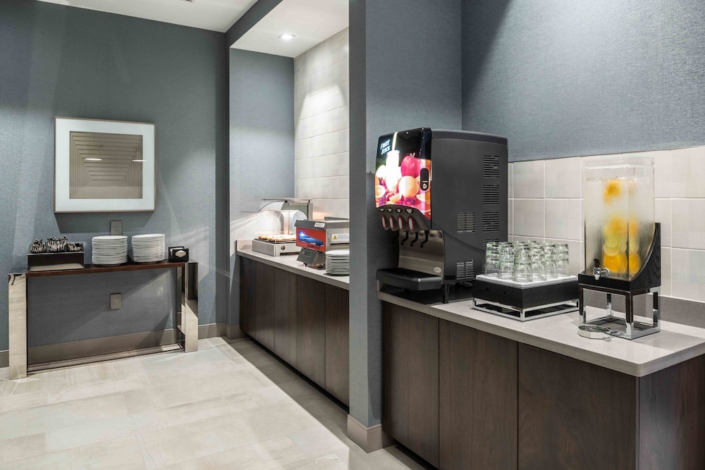 staybridge suites boston quincy an ihg hotel