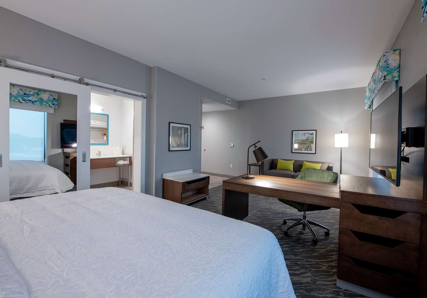 hampton inn and suites duncanville dallas