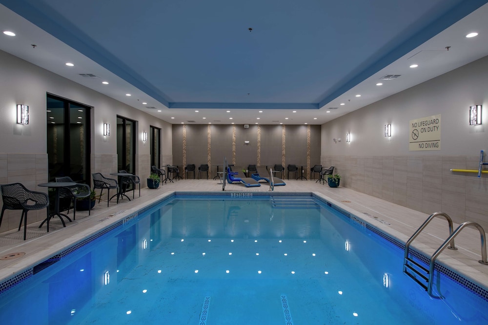 hampton inn and suites duncanville dallas