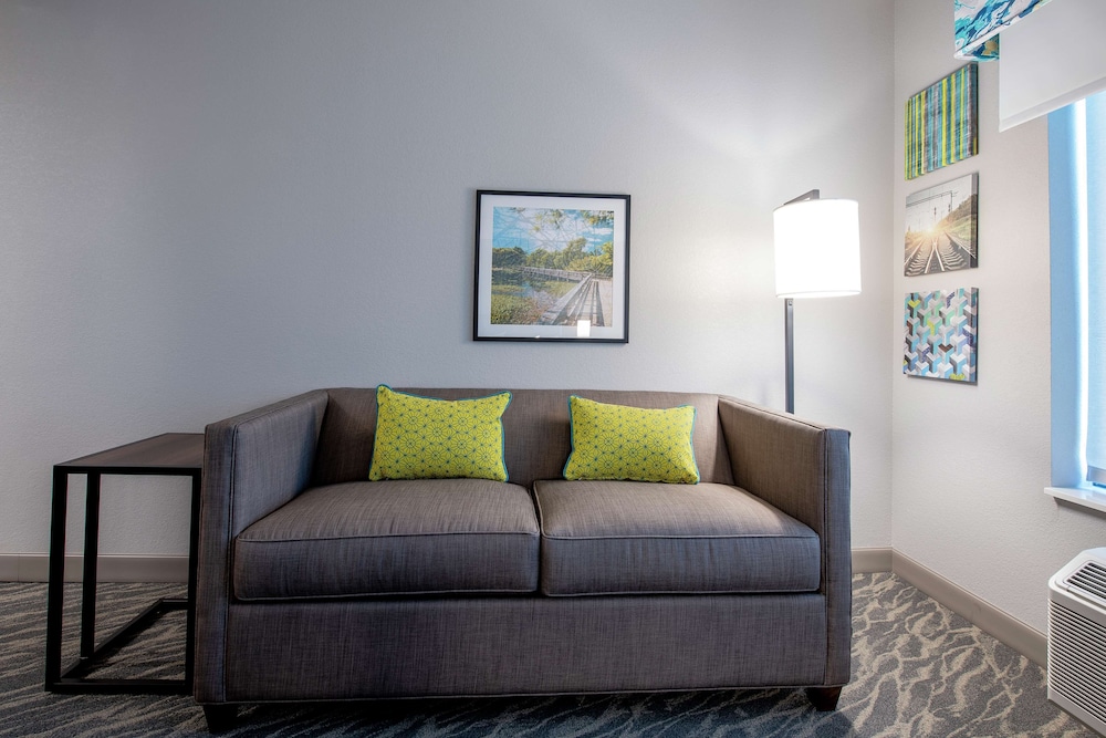 hampton inn and suites duncanville dallas