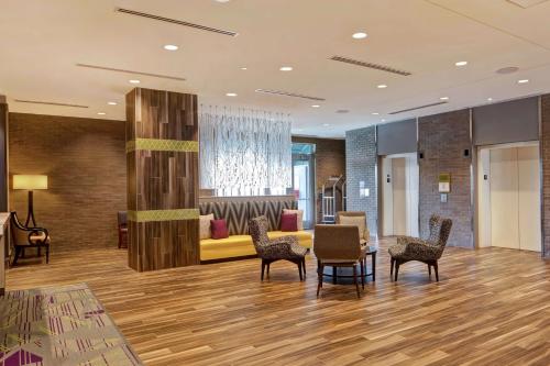 home2 suites by hilton charlotte uptown nc