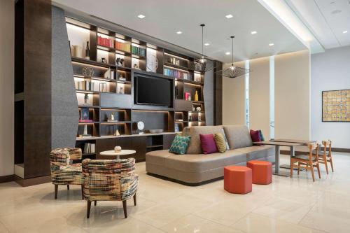 home2 suites by hilton denver downtown convention center