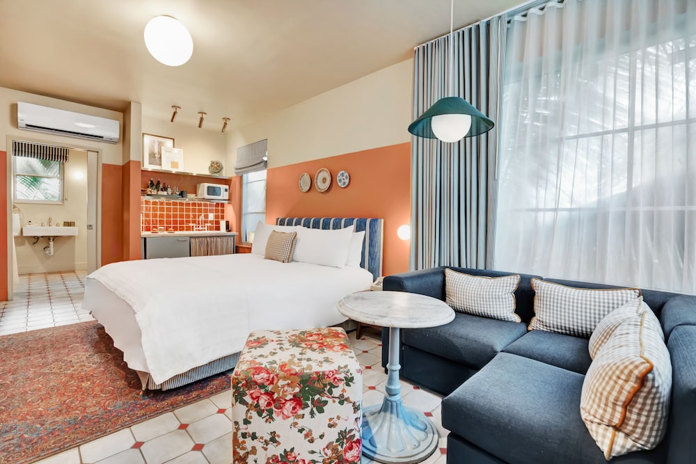 hotel trouvail miami beach