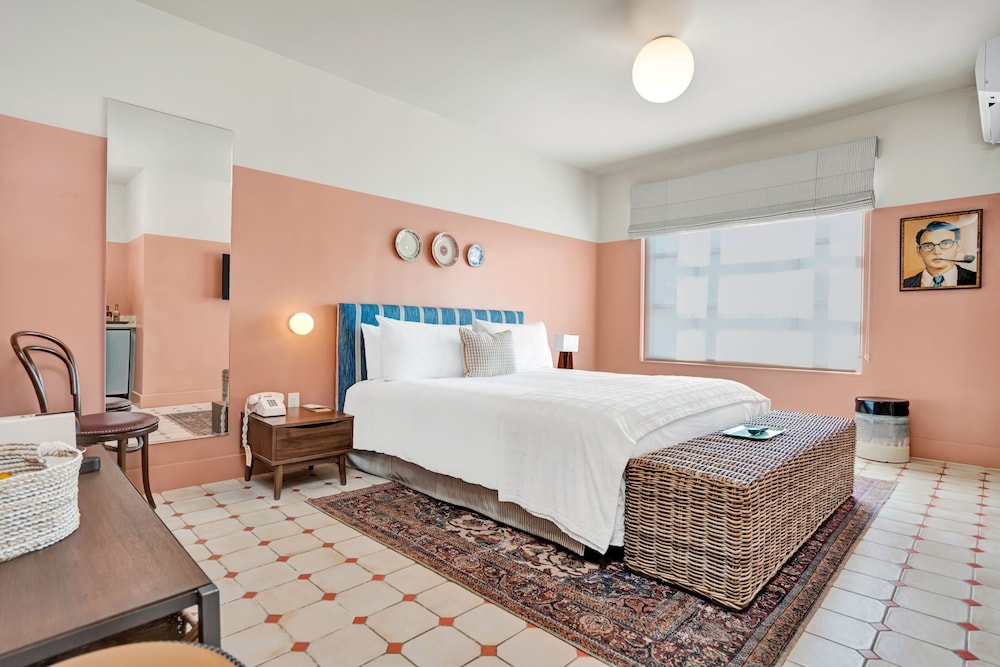 hotel trouvail miami beach