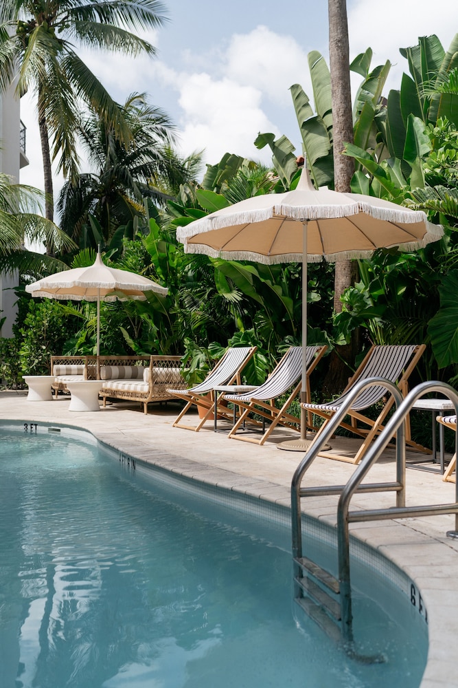 hotel trouvail miami beach