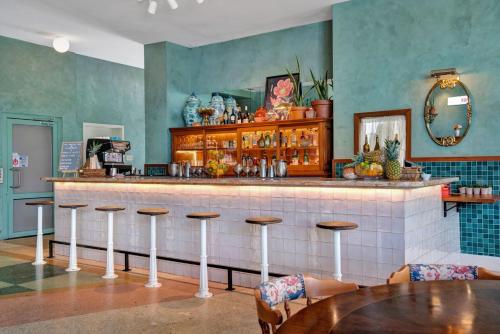 hotel trouvail miami beach