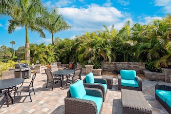 ameniti bay bw signature collection