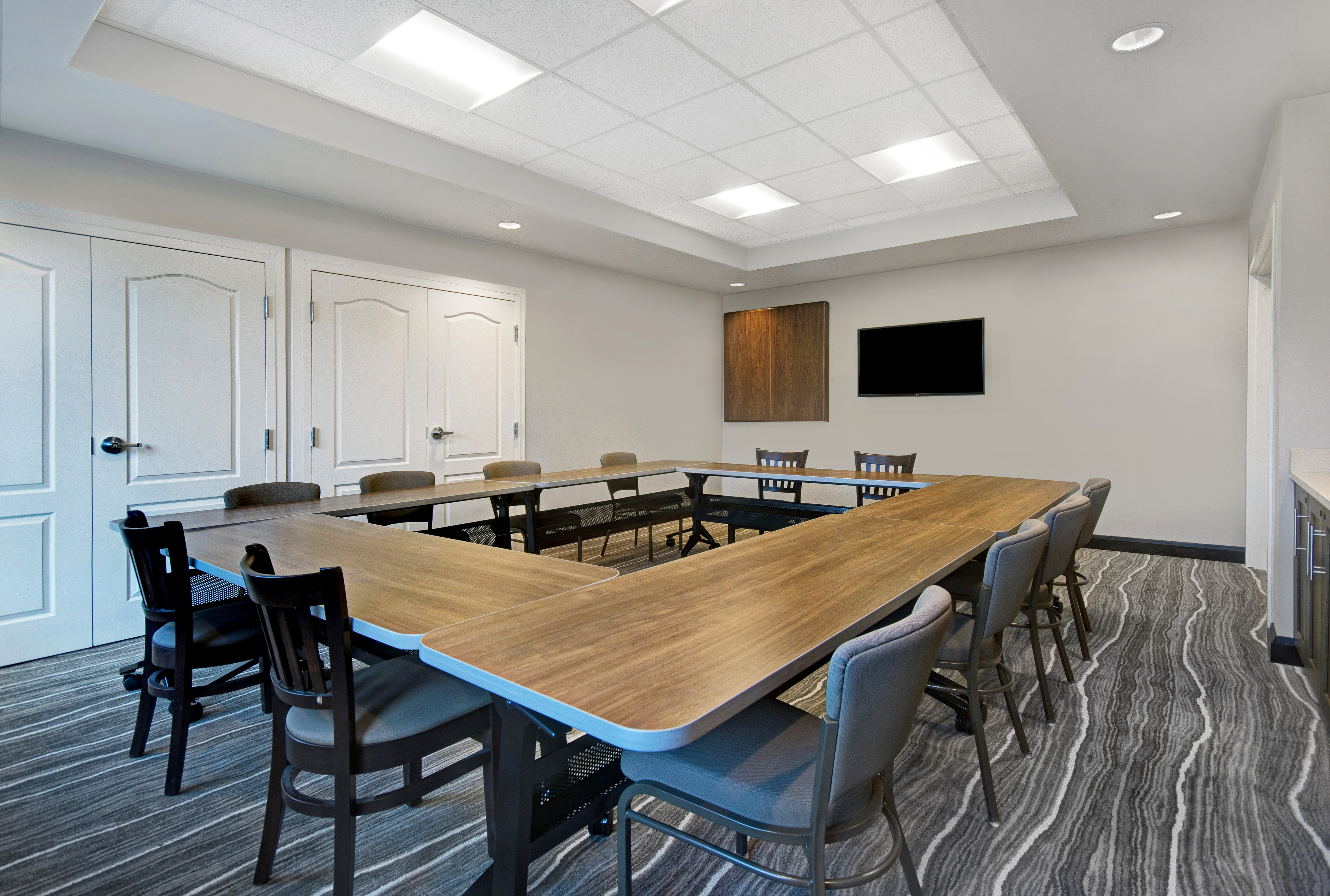staybridge suites sterling heights detroit area an ihg hotel