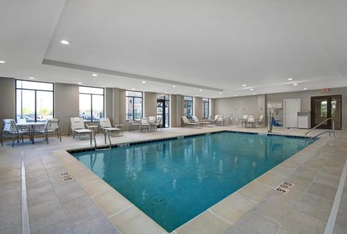 staybridge suites sterling heights detroit area an ihg hotel