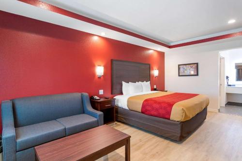 econo lodge houston