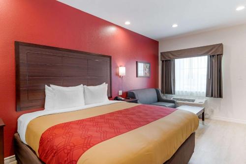 econo lodge houston