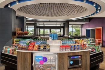 tru by hilton hershey chocolate avenue