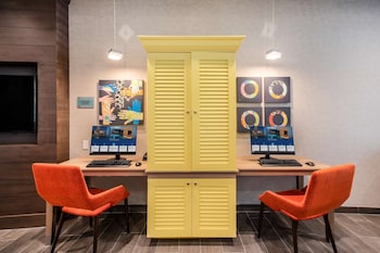 home2 suites by hilton carlsbad