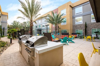 home2 suites by hilton carlsbad