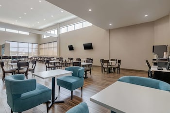 mainstay suites bricktown near medical center