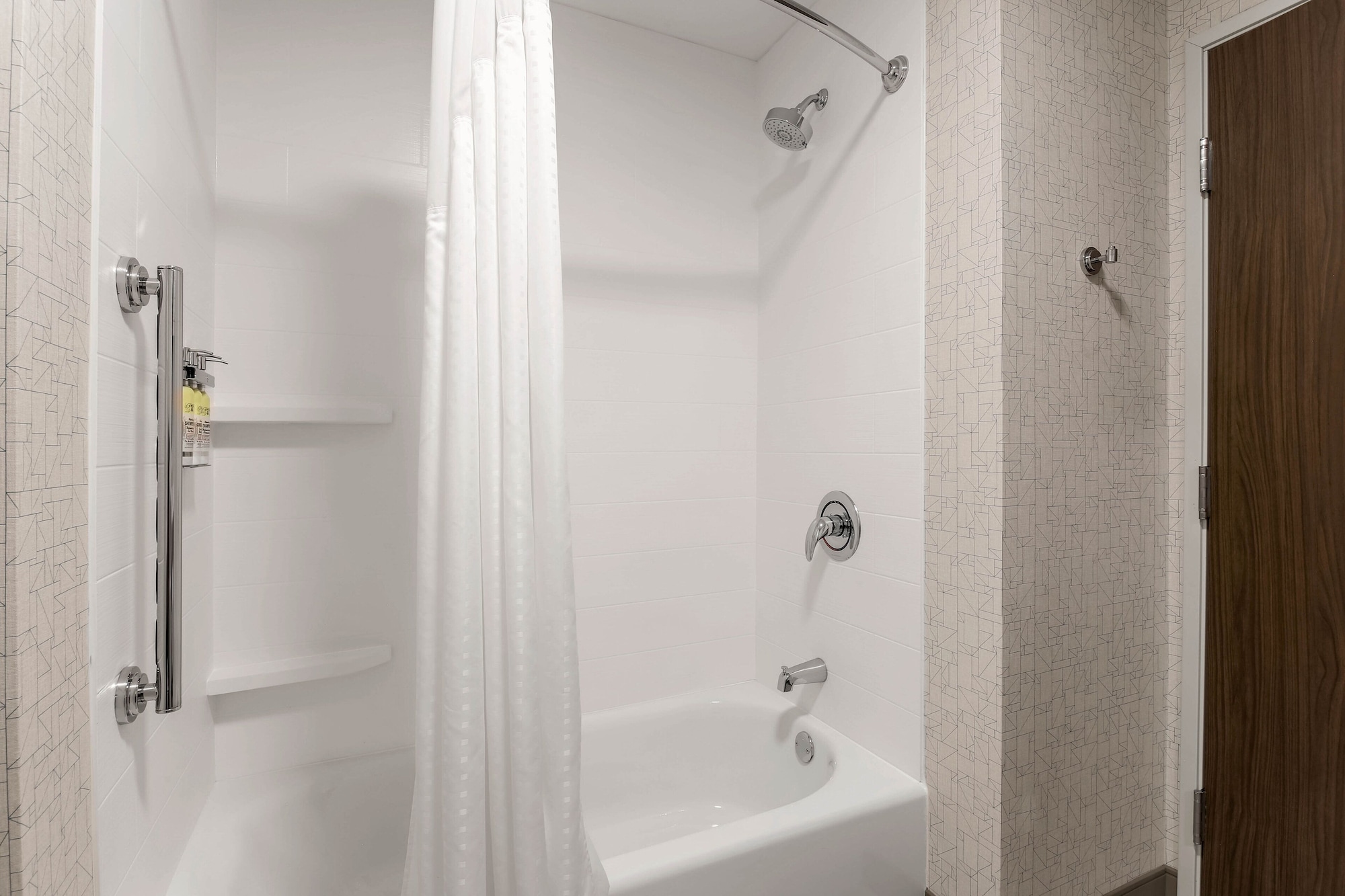 hol inn exp and suites chicago ohare airport